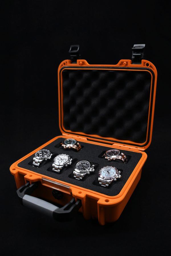 Timepiece valet for 6 watches in orange color by Elbrus Horology