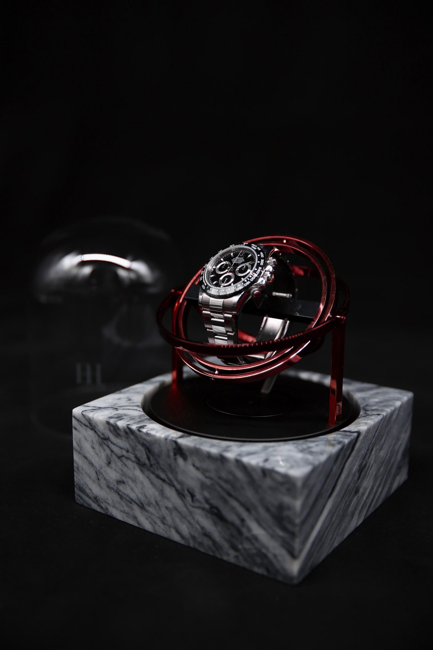 Elbrus-Horology-The-Voyager-1-emperador-marble-red-rings-5-min