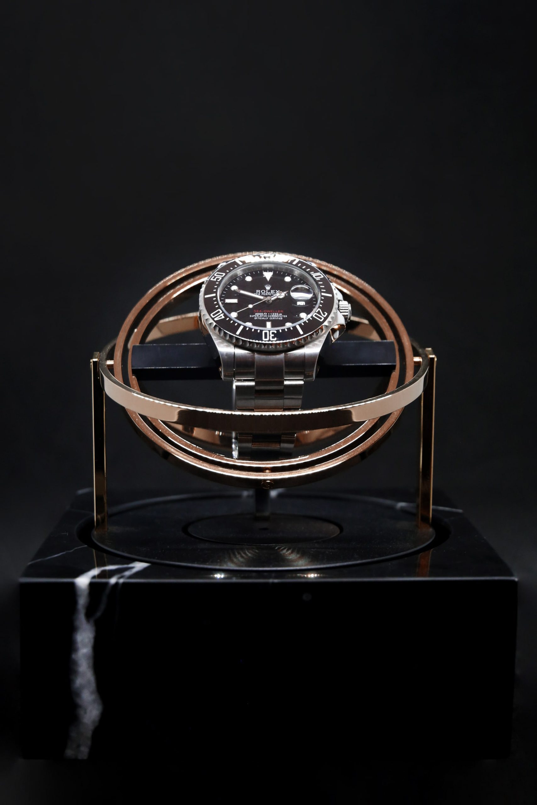 Elbrus-Horology-Voyager-black-Nero-Marquina-marble-rosegold-1-min