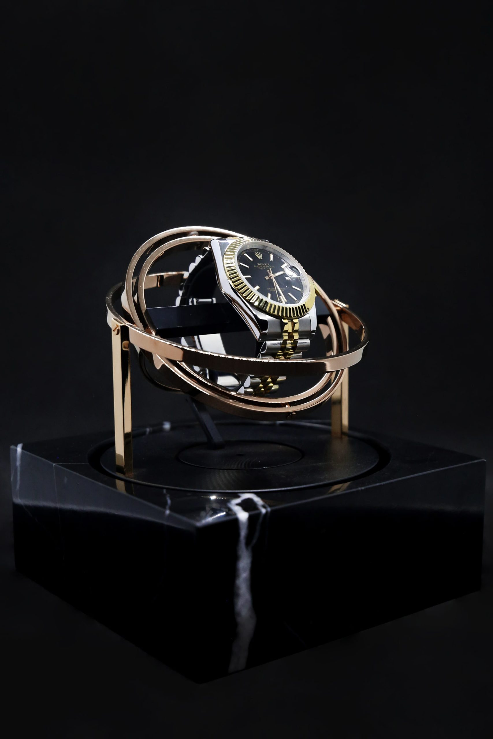 Elbrus-Horology-Voyager-black-Nero-Marquina-marble-rosegold-3-min