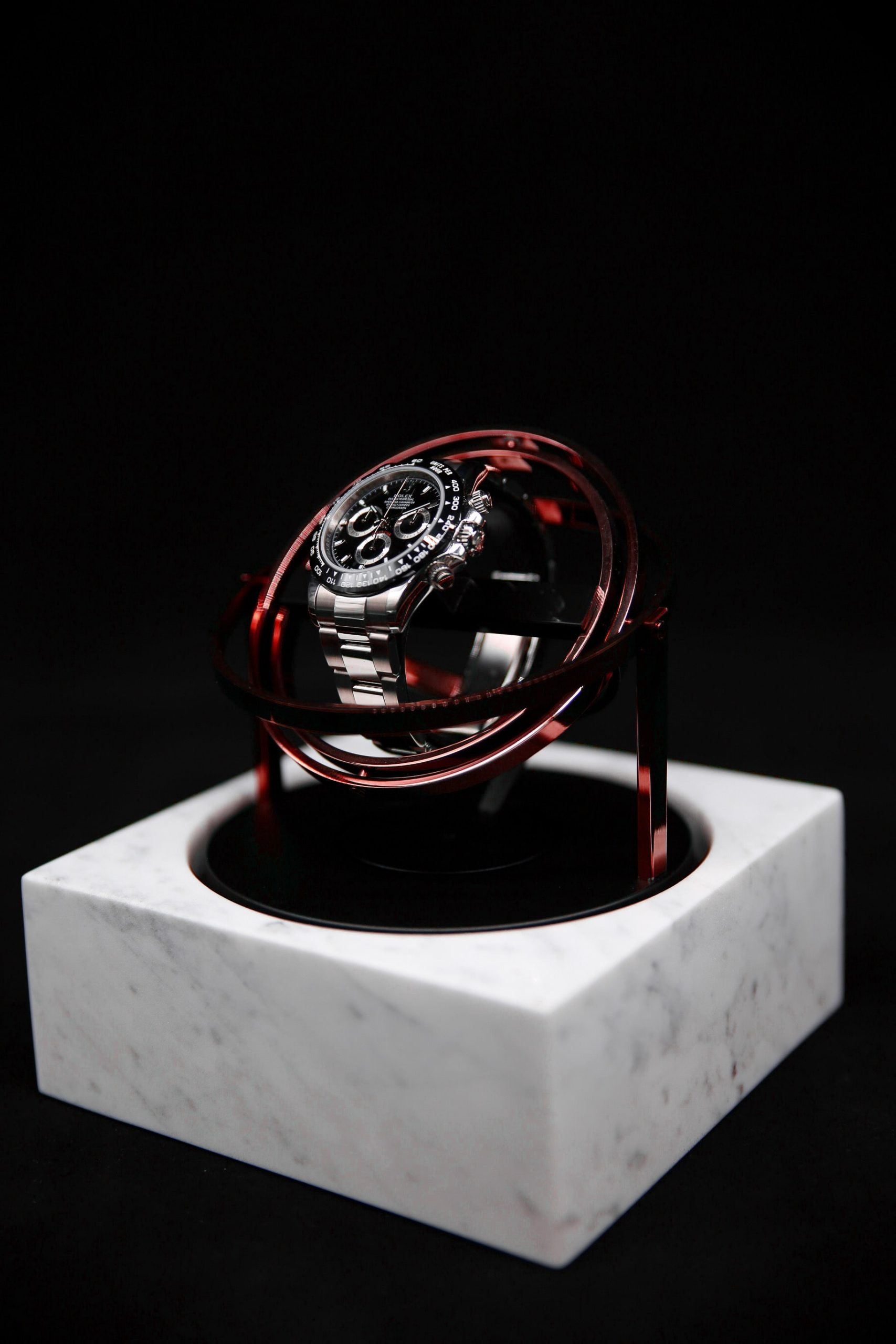 Elbrus-Horology-the-Voyager-1-Bianco-Carrara-marble-red-rings-1-min