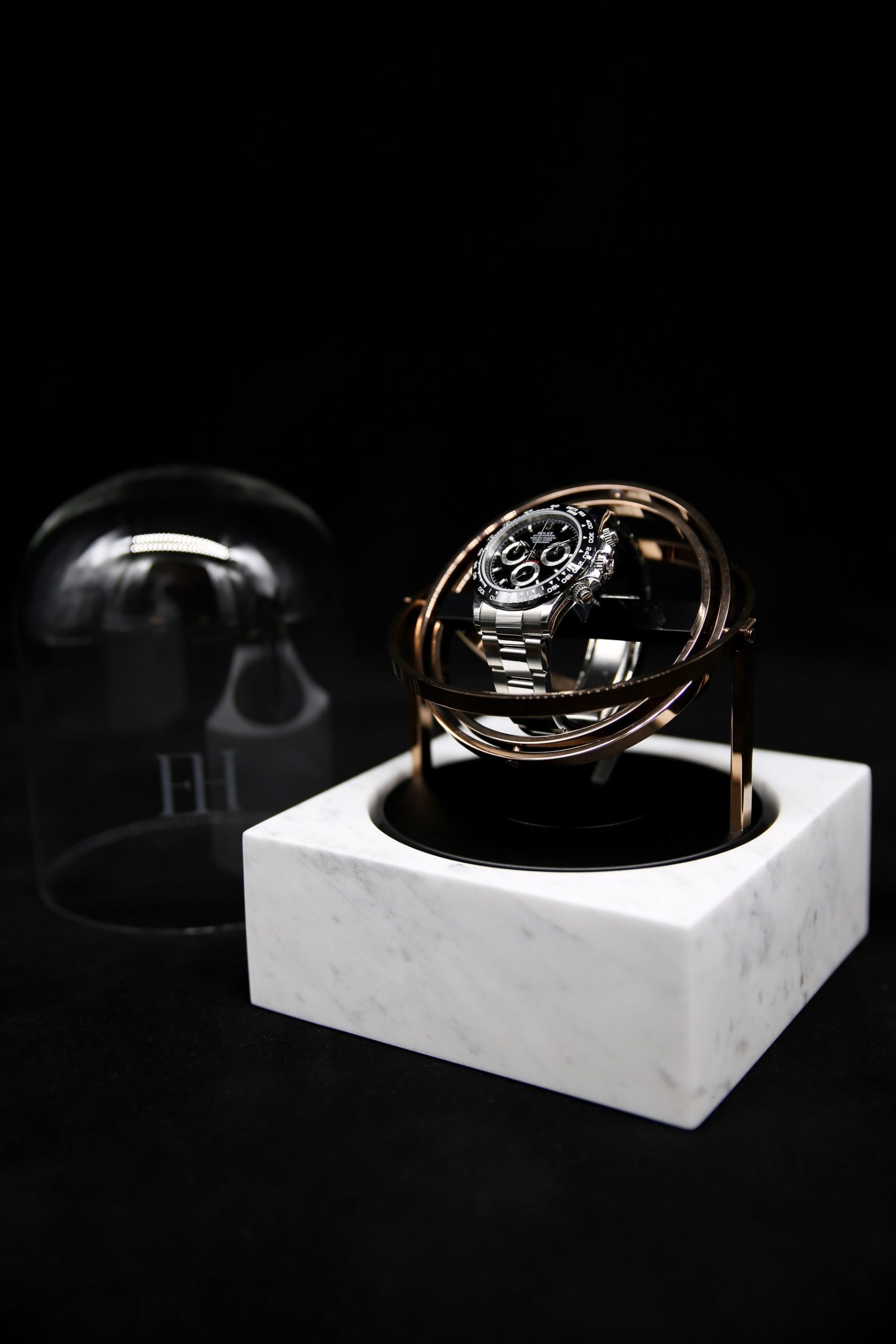 Elbrus-Horology-the-Voyager-1-Bianco-Carrara-marble-rose-gold-rings-2-min