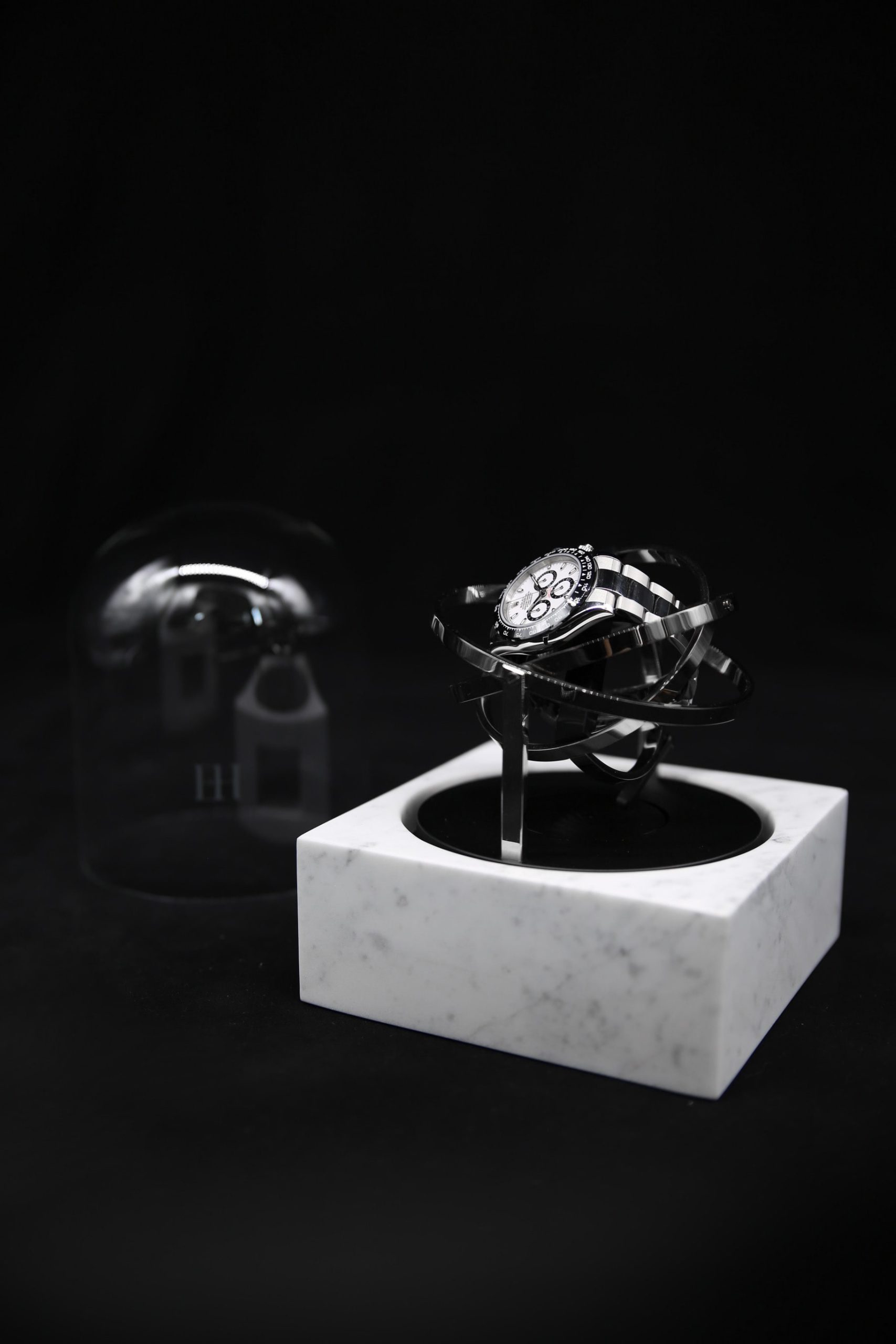 Elbrus-Horology-the-Voyager-1-Bianco-Carrara-marble-silver-rings-7-min