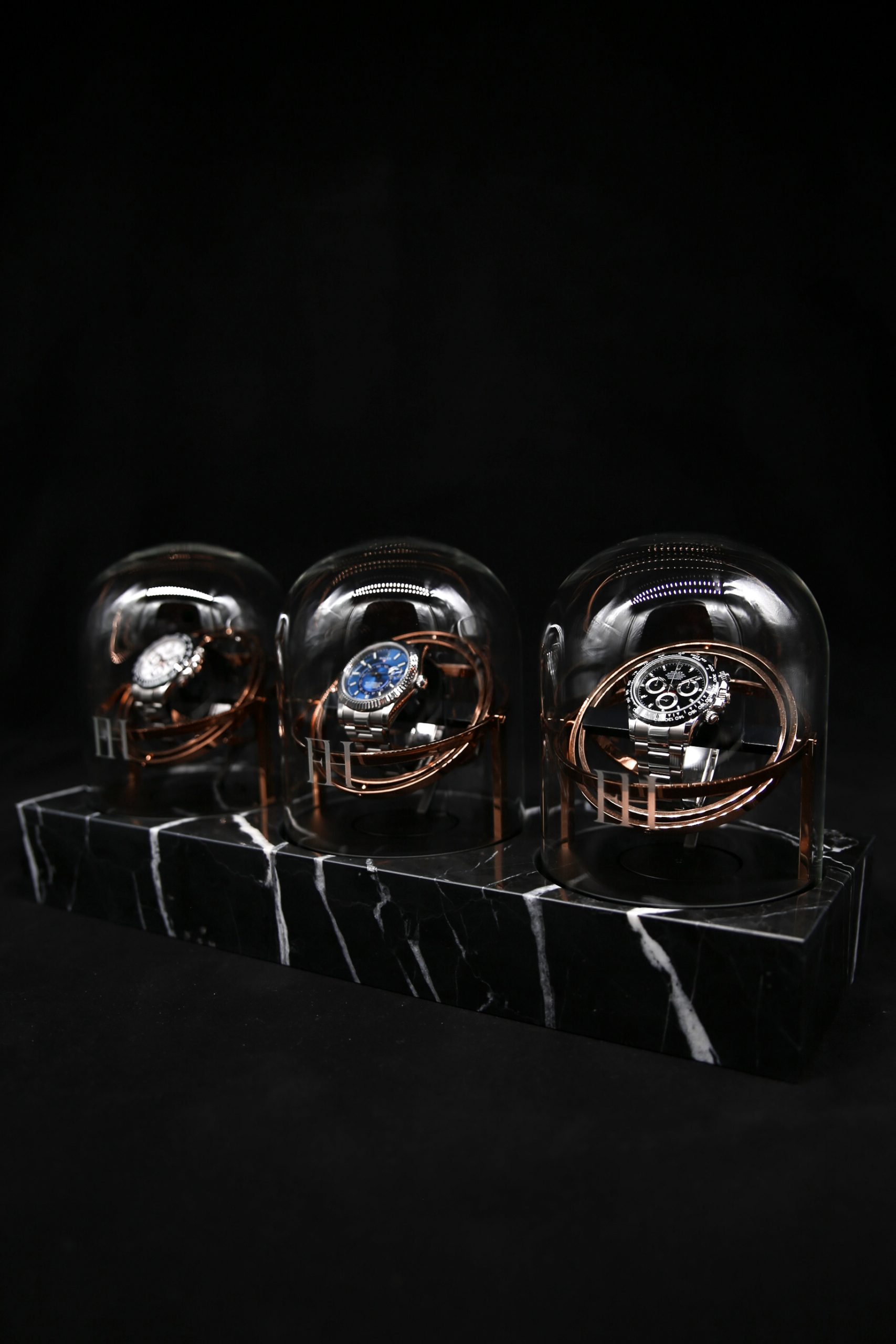 Elbrus-Horology-The-Voyager-3-nero-marquina-marble-rosegold-rings3